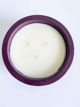 Load image into Gallery viewer, scented candle,how to make a scented candle,coffee scented candle,christmas scented candle,pine scented candle,rose scented candle,vanilla scented candle,leather scented candle, lemon scented candle,tobacco scented candle,scented candle wax,lavender scent
